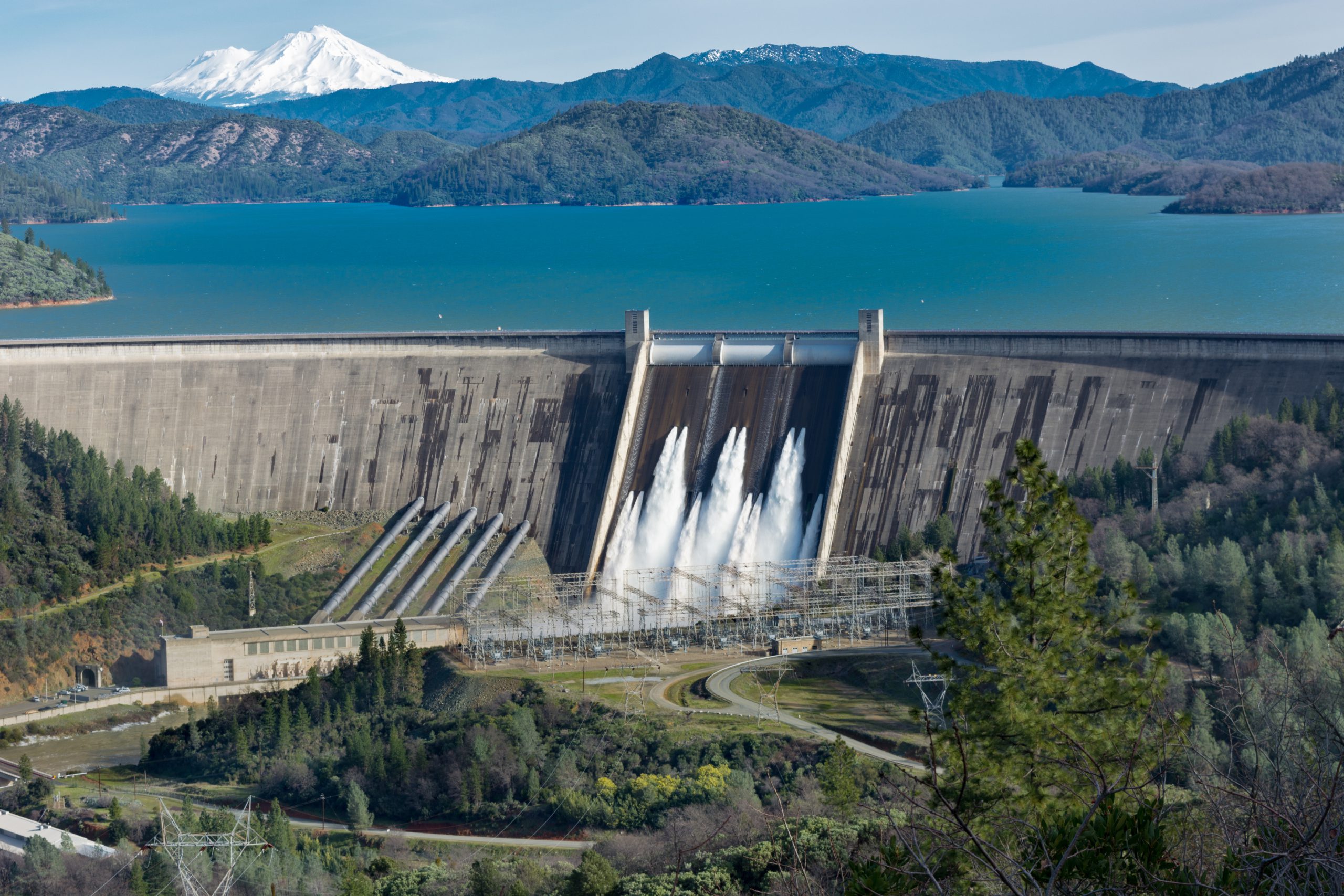 Shasta-dam